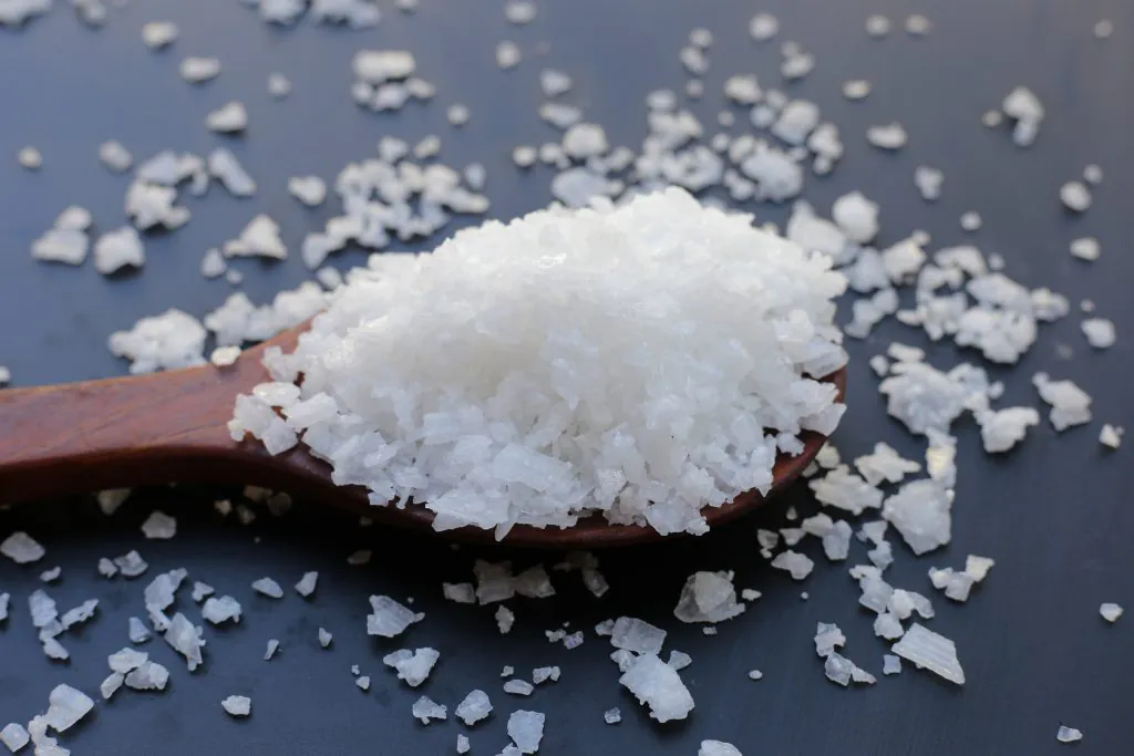 Cuastic Soda Flakes 1024x683 1